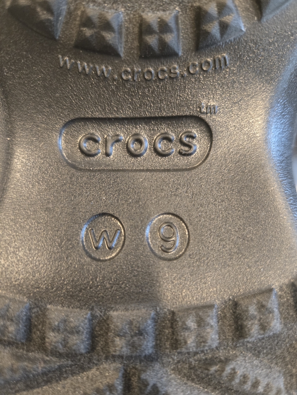 NWT. CROCS Bae Furry Lined Clog. Womens Size 9 - Picture 9 of 10